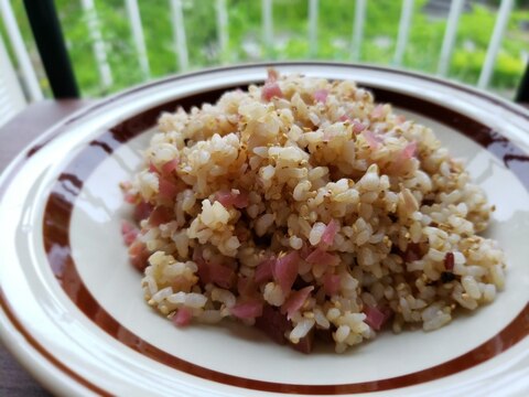 【独居自炊】玄米カリカリ梅飯